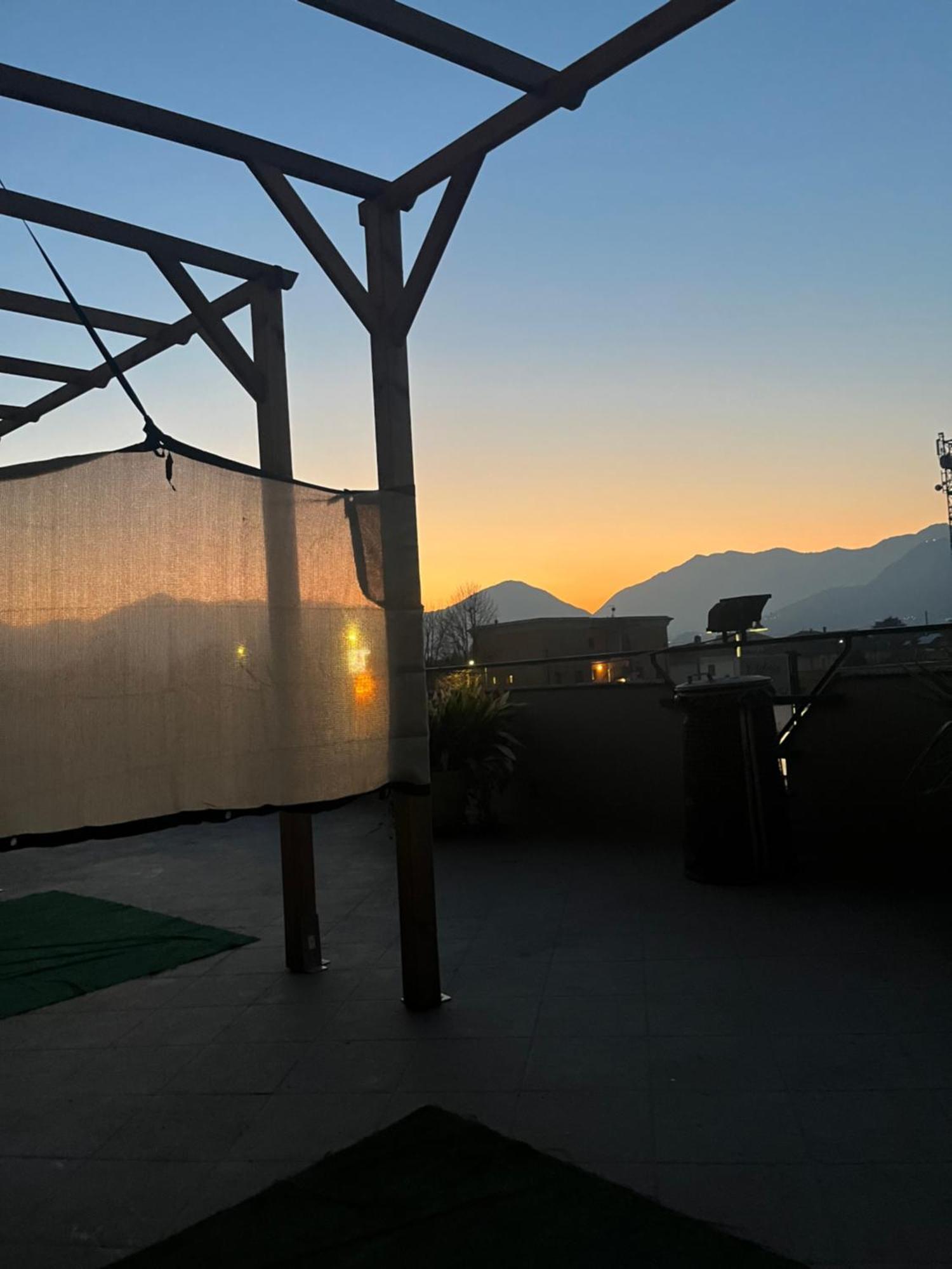 Sleep Well Hotel Total 2 Stelle Pisogne Exterior foto